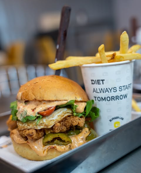 BURGER LAB